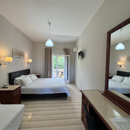 Olive Garden Studios & Apartments Acharavi  Exterior photo