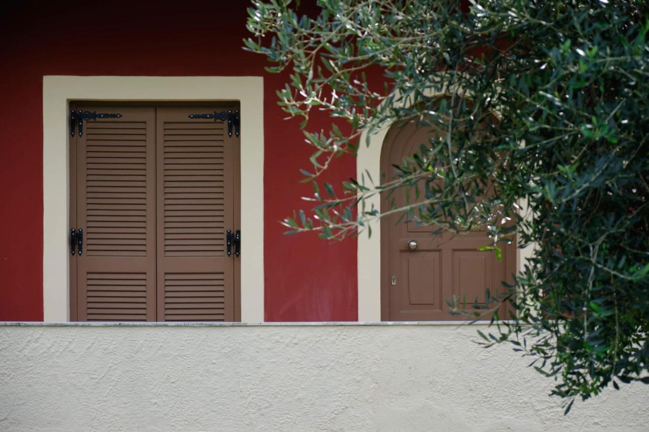 Olive Garden Studios & Apartments Acharavi  Exterior photo