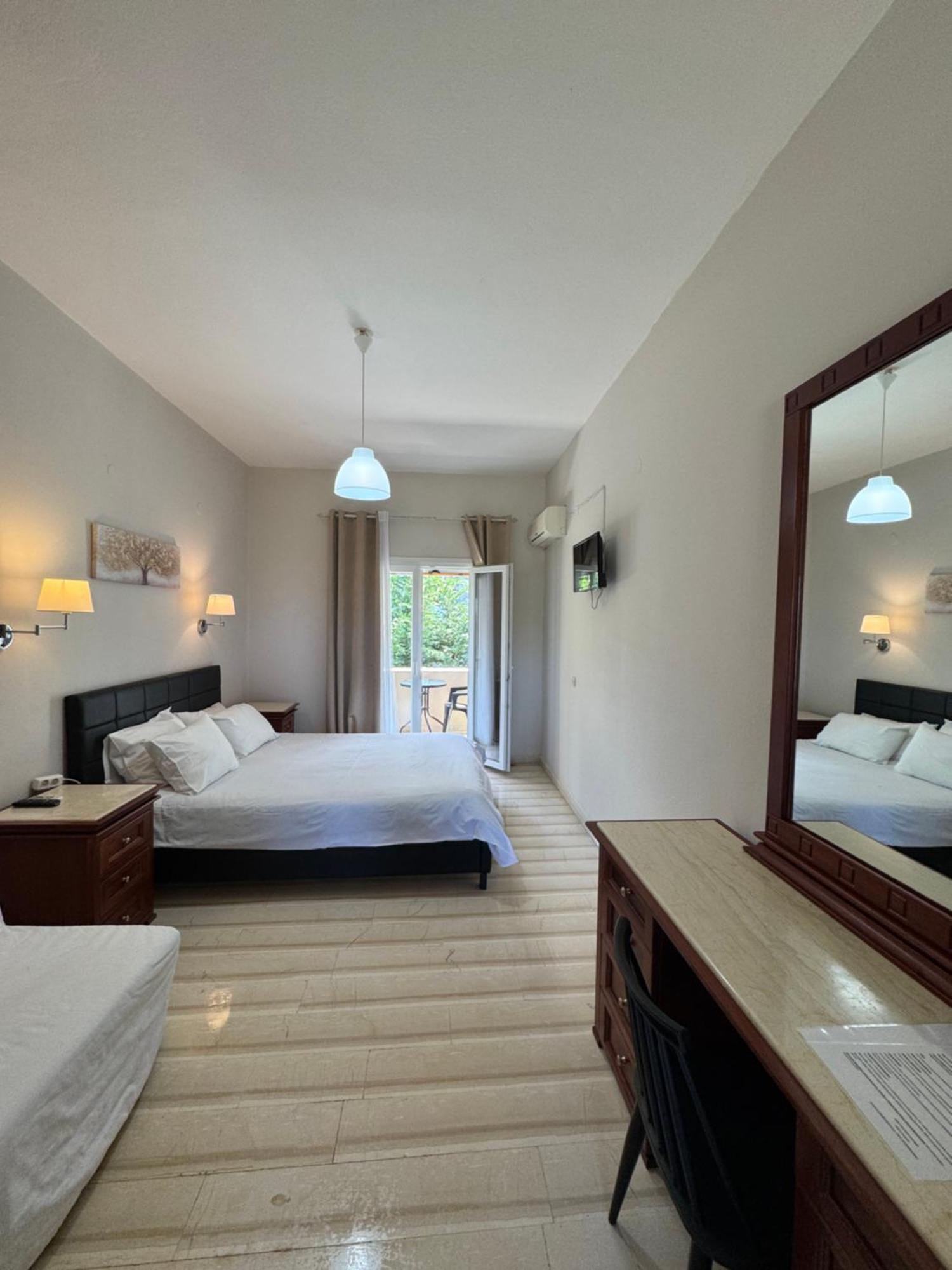 Olive Garden Studios & Apartments Acharavi  Exterior photo
